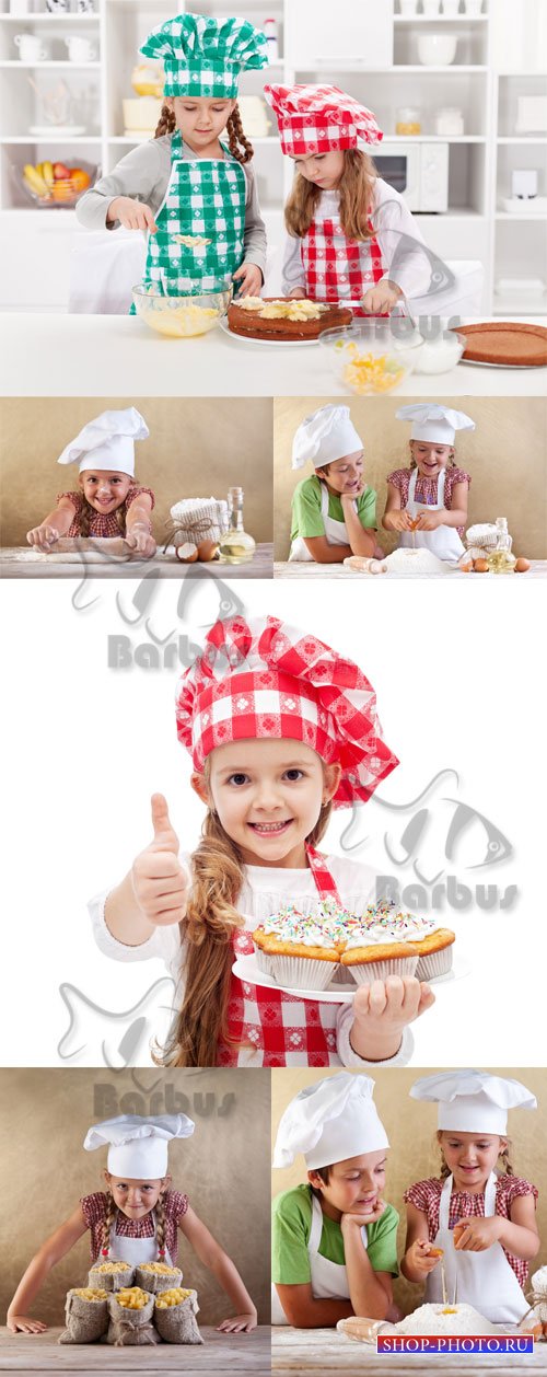Happy little chef / Веселые маленькие поварята - Photo stock